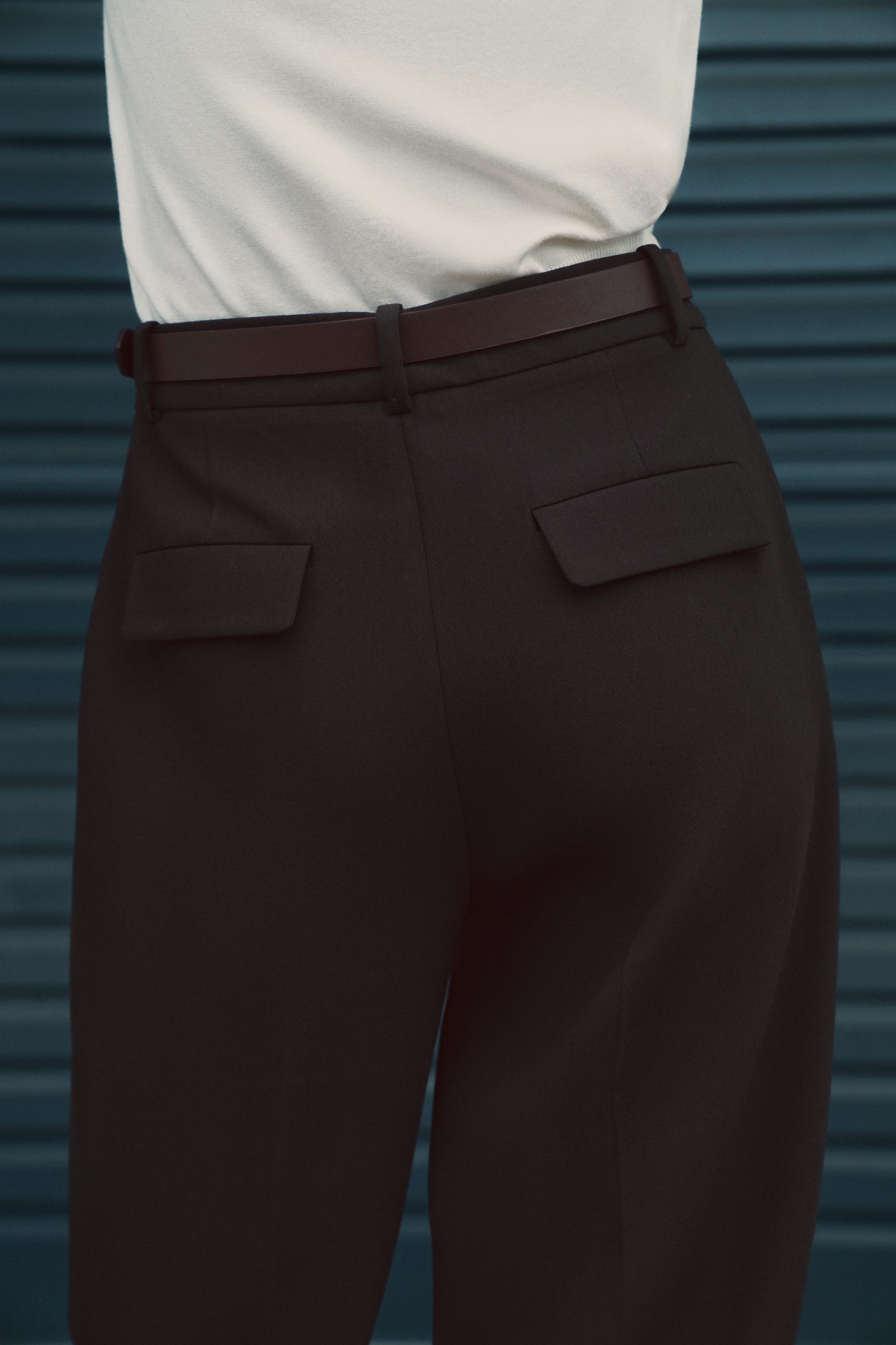 BELTED PLEATED PANTS